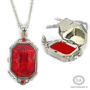 Pendant with Necklace