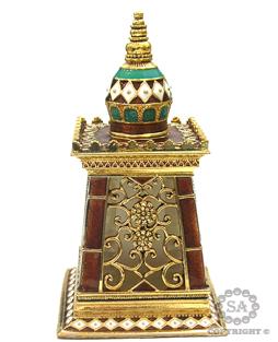 Size:58.1*58.1*108.4mm

