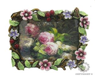 Size:83*112*21mm
