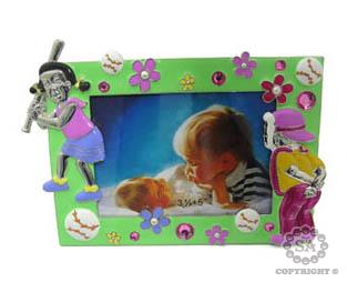 Size:211*147*17mm
