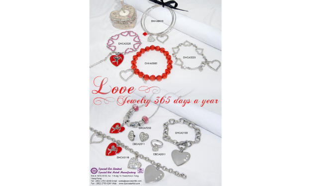 Love Jewelry 365 Days a Year (English)
